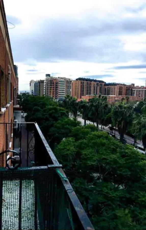 Cozy Modern Loft Ciudad Las Ciencias Valencia Exterior photo